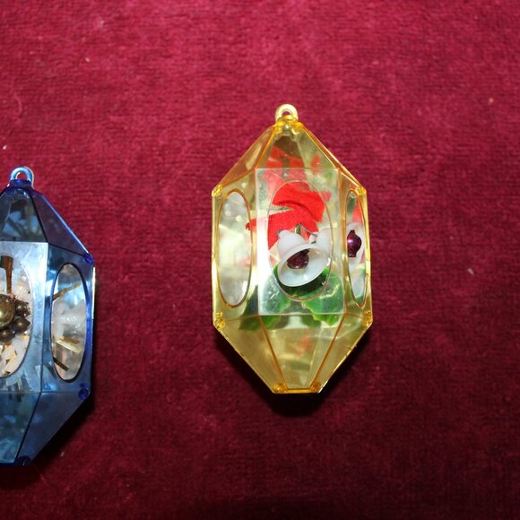 Vintage Diorama Mirror Jewel Brite Ornaments - Set 5 - Picture 5 of 5